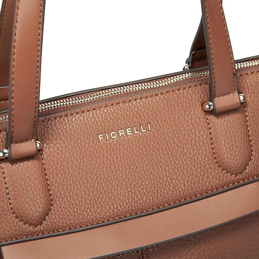 Chelsea Mini Grab Bag - Large Casual Grain, Fiorelli